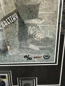 LA Legends Shaquille O'Neil / Wayne Gretzky Framed 43x29 Autographed Authenticated Upper Deck Limited /50 - Cartes Sportives Rive Sud