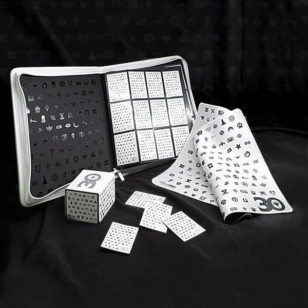 s*a様 MTG Ultra PRO バインダー 30th Anniversar Ultra-Pro Magic The Gathering 30th Anniversary Binder